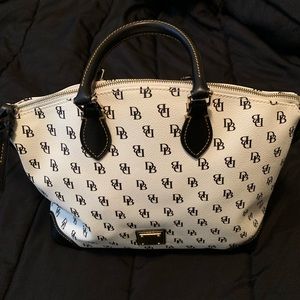 Dooney & Bourke - White and Black Purse - Handbag